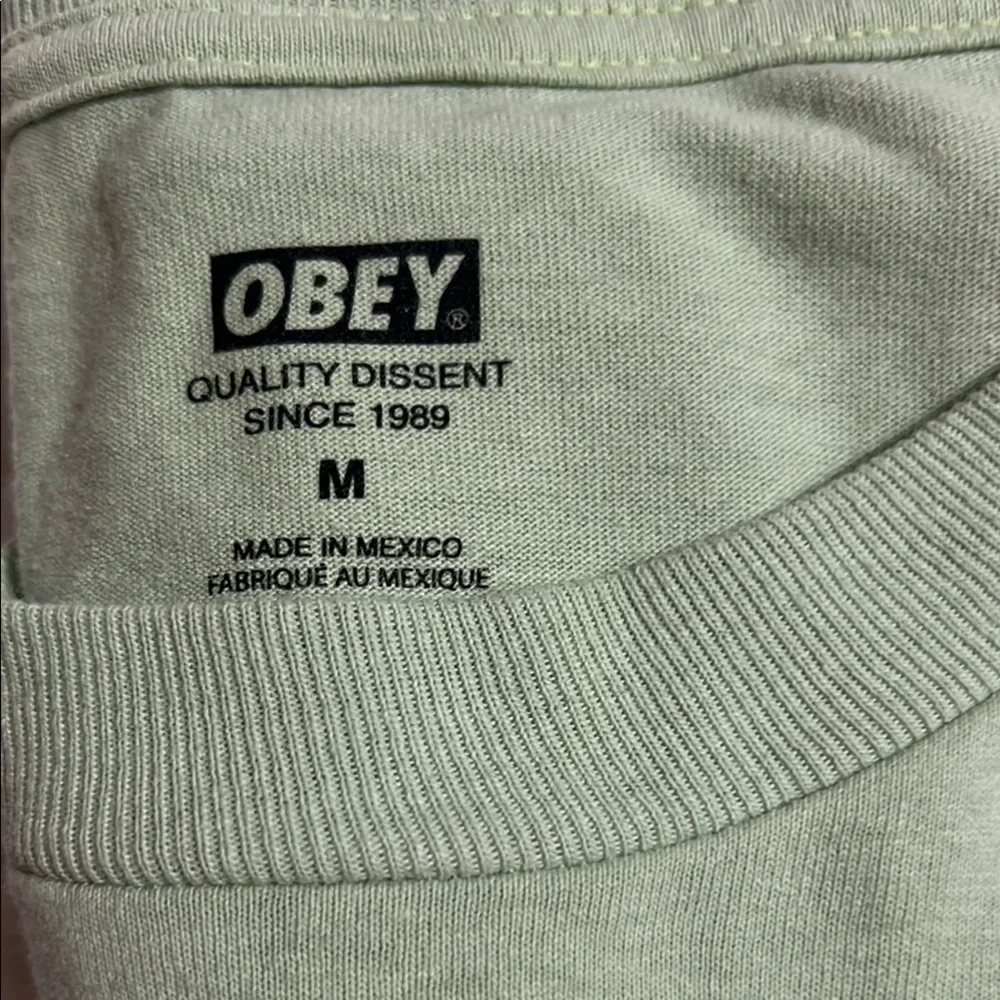 Obey Green Short Sleeve Tee Minimalist Design - Picture 3 of 3